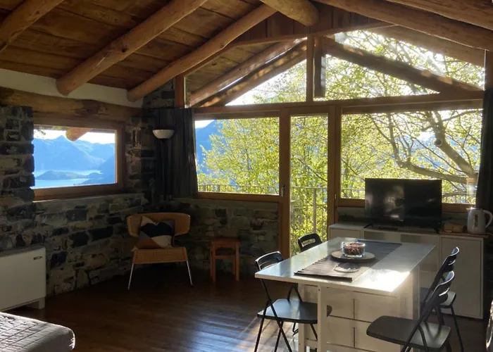 Del Meo Lägenhet Perledo